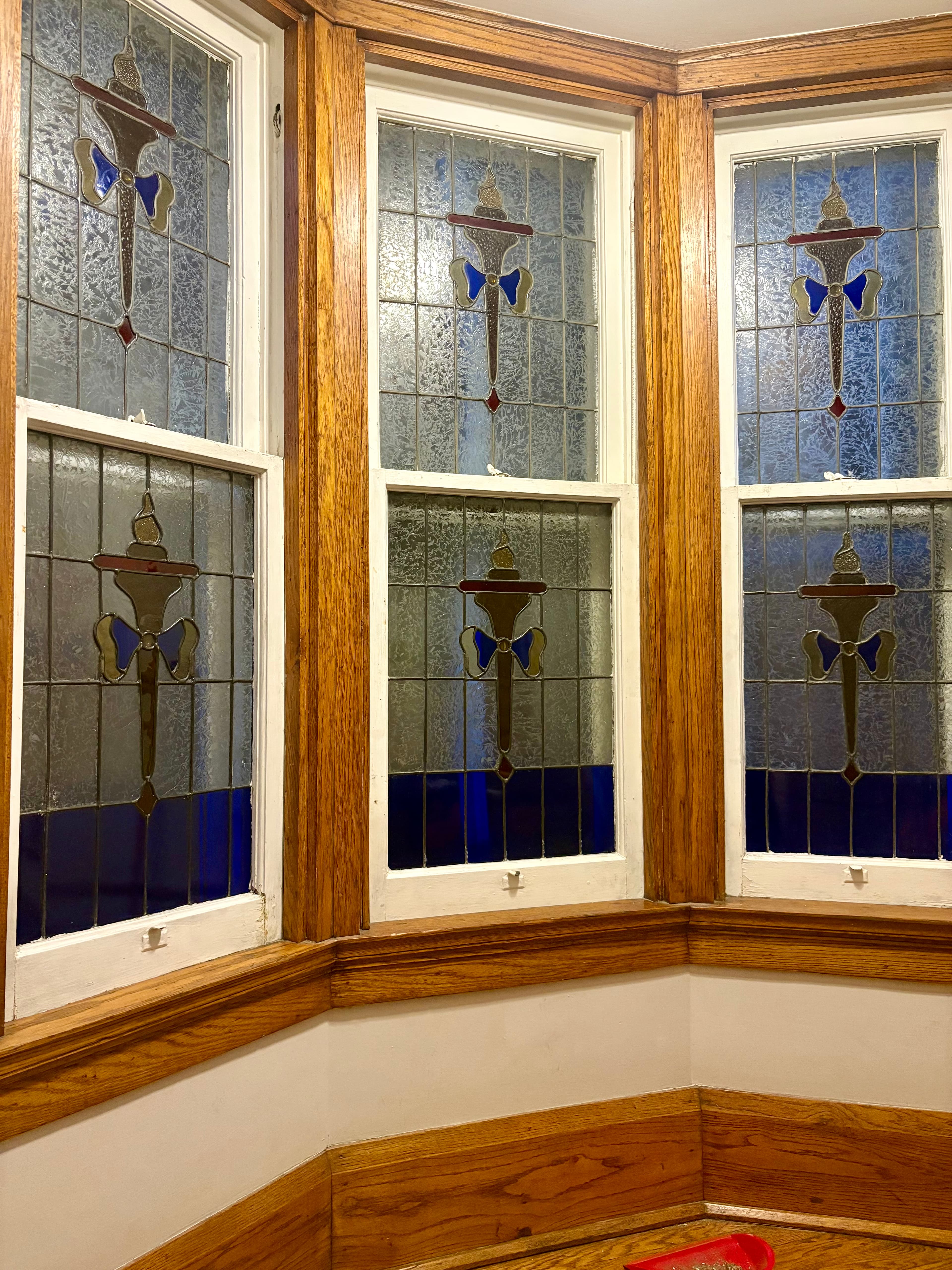 Full Restoration and Design Change for 3 Leaded Windows
